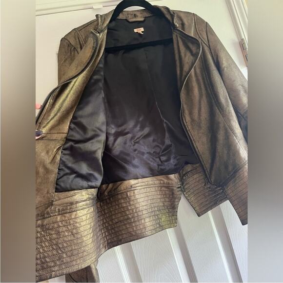 Estate Retro Metallic Bronze Women's Genuine Leather Jacket by Reba - Picture 8 of 10